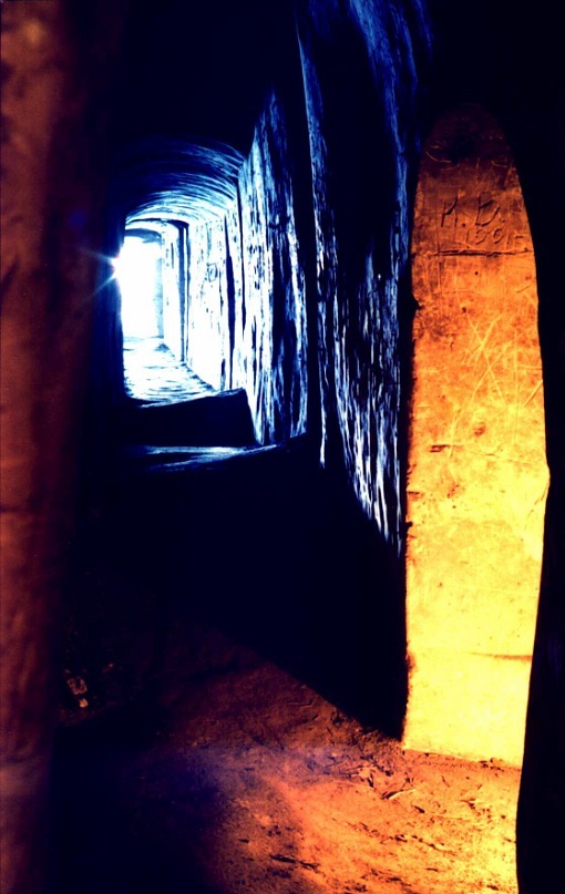 Жуткие тайны подземелий Аксая
